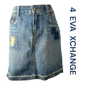 4 EVA XCHANGE Blue Denim Jean Mini Skirt, Size M.